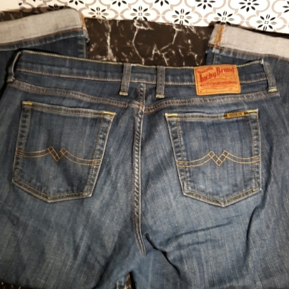 Lucky Brand Crop Jean's sz 12 great condition - Picture 1 of 3